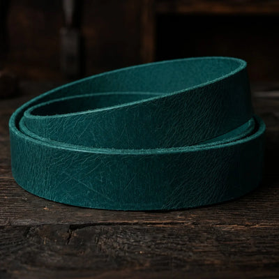 Kožený řemen Buffalo Handwax - 3,5-4 mm, 140 cm, 33/38 mm - Tyrkys – CraftPoint